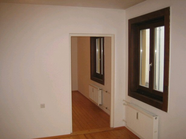 Von privat schöne u. leere 2 Zimmer Whg. in Nürnberg zu verkaufen