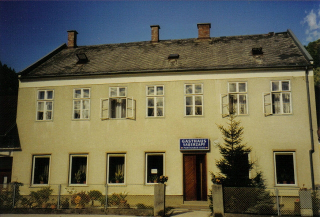 Gasthaus, Pension auch als Mehrfamlienhaus, Region Zauberberge