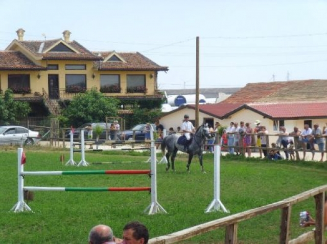 KLEINES FAMILIENHOTEL IN BULGARIEN, PASSEND FÜR ALTENHEIM