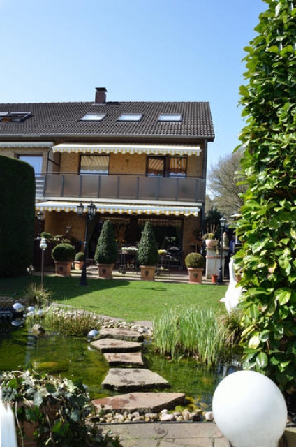 Hochwertiges Reihenendhaus in Bielefeld   Senne