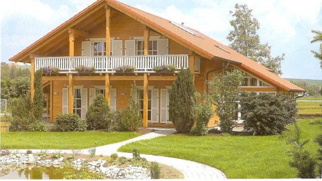 Alpenland-Atmosphäre im österreichischen Stil in Perl