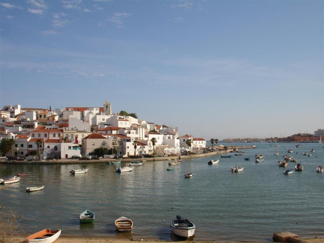 Typisches Haus in FERRAGUDO, Algarve, ZU VERKAUFEN