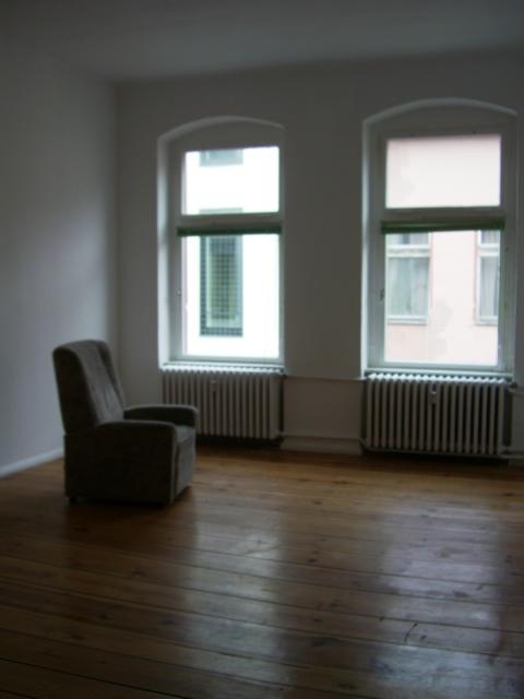 1,5 Zimmerwohnung. Top renoviert, ruhige und zentrale Lage in Tiergarten