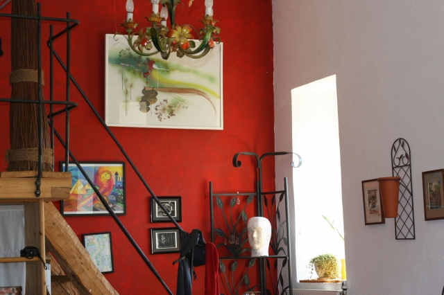 Galeriewohnung für Individualisten in ehemaligem Kloster langfristig zu vermiet