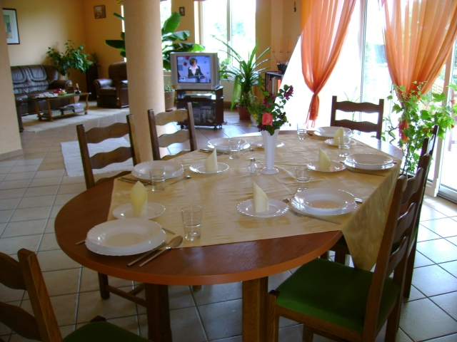 Schönes Einfamilienhaus mit großem Hof in Győr (Ungarn)