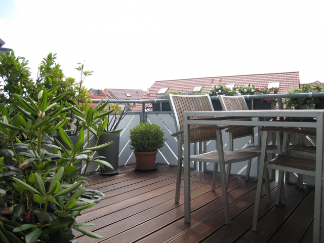 Sonnige 4 Zimmer Maisonette mit Aussicht in Schwieberdingen