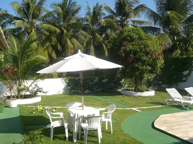 SCHONE FERIENWOHNUNG MIT POOL - NUR 200 METER ZUM STRAND IN VILLAS DO ATLANTICO