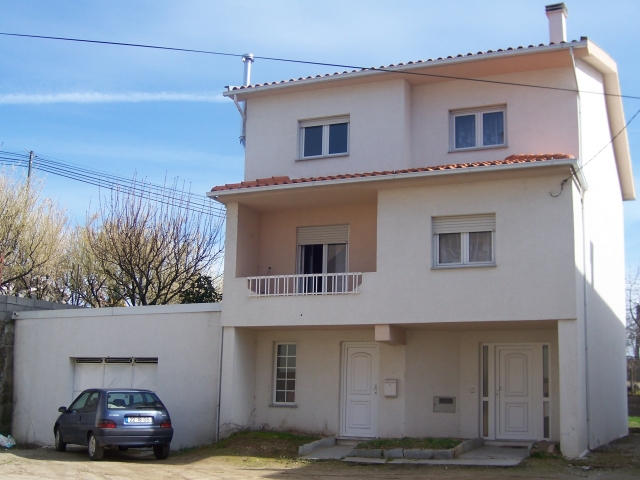 Schönes neuwertiges haus in portugal zu verkaufen