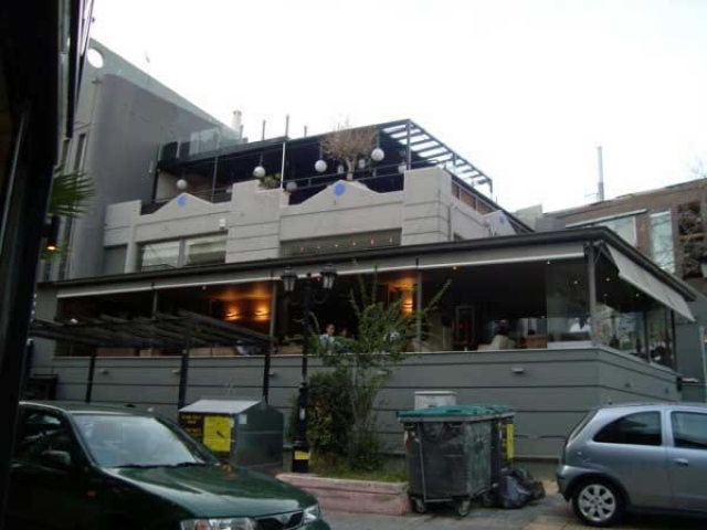 Hochwertige Gewerbeimmobilie in Athen/Griechenland