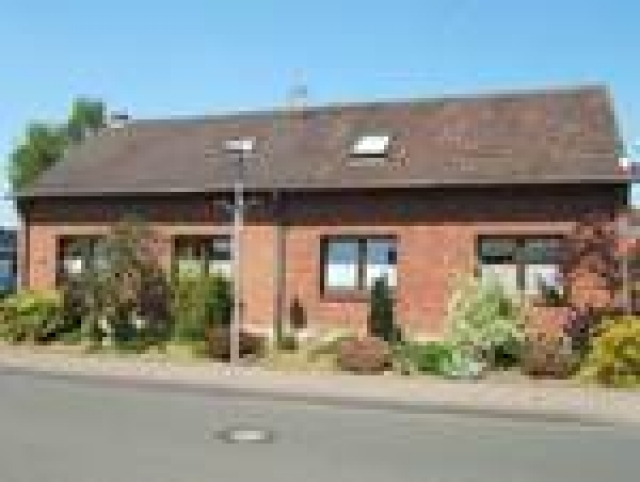 Idyllisch, vielseitiges zwei Generationenhaus zu verkaufen - OHNE MAKLER