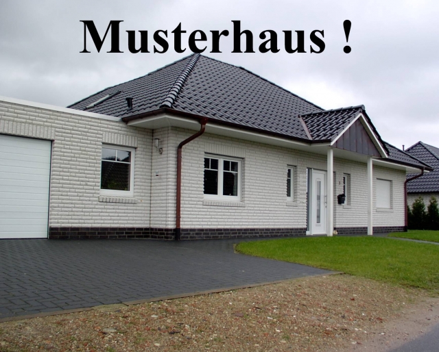 Emsland Traumhaus Winkelwalmdach Bungalow in 48480 Lünne Sonnenbree 1