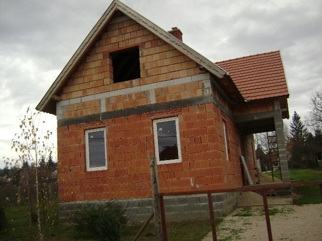 Einfamilienhaus beim Plattensee: Kauf Immobilien in Rezi