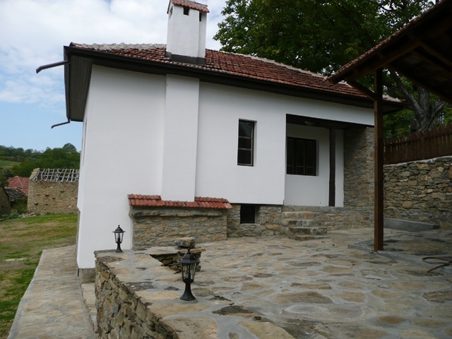 Das ideale Haus für Aussteiger in GOSTILITSA, BULGARIEN