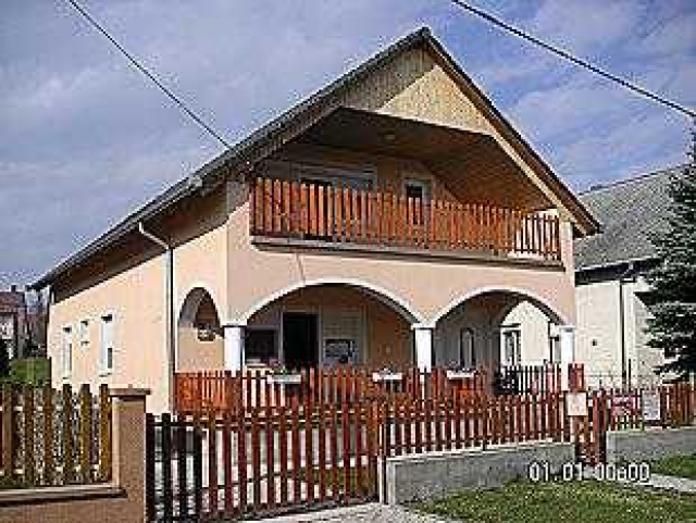 Einfamilienhaus beim Plattensee: Kauf Immobilien in Vonyarcvashegy