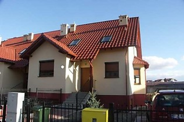 Schmuckes Reihenhaus im neuen Teil von Zielona Gora Jedrzychow