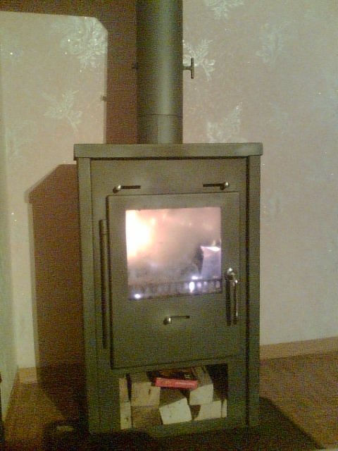 2 familienhaus mit laden zu verk.