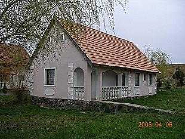 Einfamilienhaus in der Nahe vom Plattensee: Kauf Immobilien in Szentpeterur