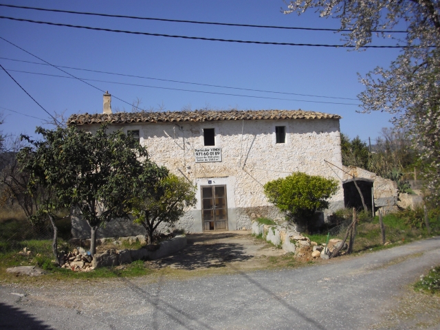 Mallorca - Natursteinfinca in Santa Maria zu verkaufen