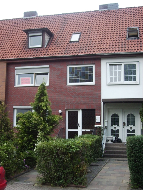 Wunstorf. Nähe Steinhuder Meer. Bei Hannover .Reihenhaus