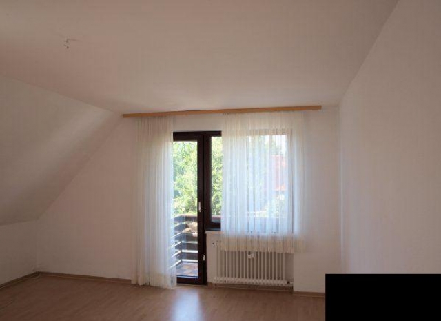 ***Isernhagen KB*** schöne 3 Zi.-Whg. mit Balkon, Gartennutzung und Stellplatz