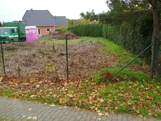 Südlich Berlin-Lichtenrade: BGS mit 694m  in Diedersdorf, Südausrichtung, bauf