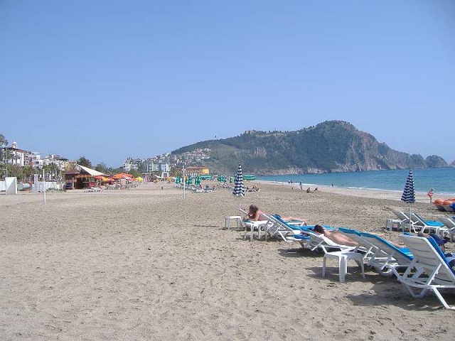 Alanya Residenz: Wohnung beim Kleoparastrand zu vermieten