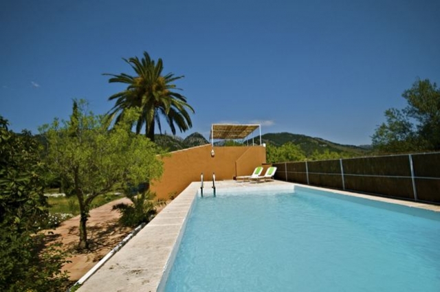 Schöne und günstige Finca mit Pool, für Familien Haustier und Kinder, Finca i